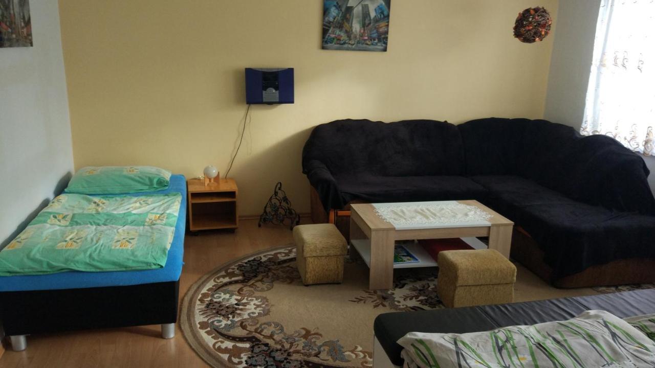 Apartman Kristinka Lendak ภายนอก รูปภาพ
